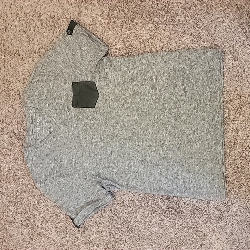 Guess Grey T-Shirt Medium